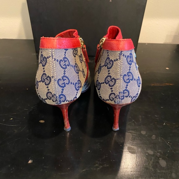 GUCCI GG TOM FORD BOOTIES BLUE/RED Size:7.5  FANTASTIC  PREOWNED CONDITION - Picture 9 of 12